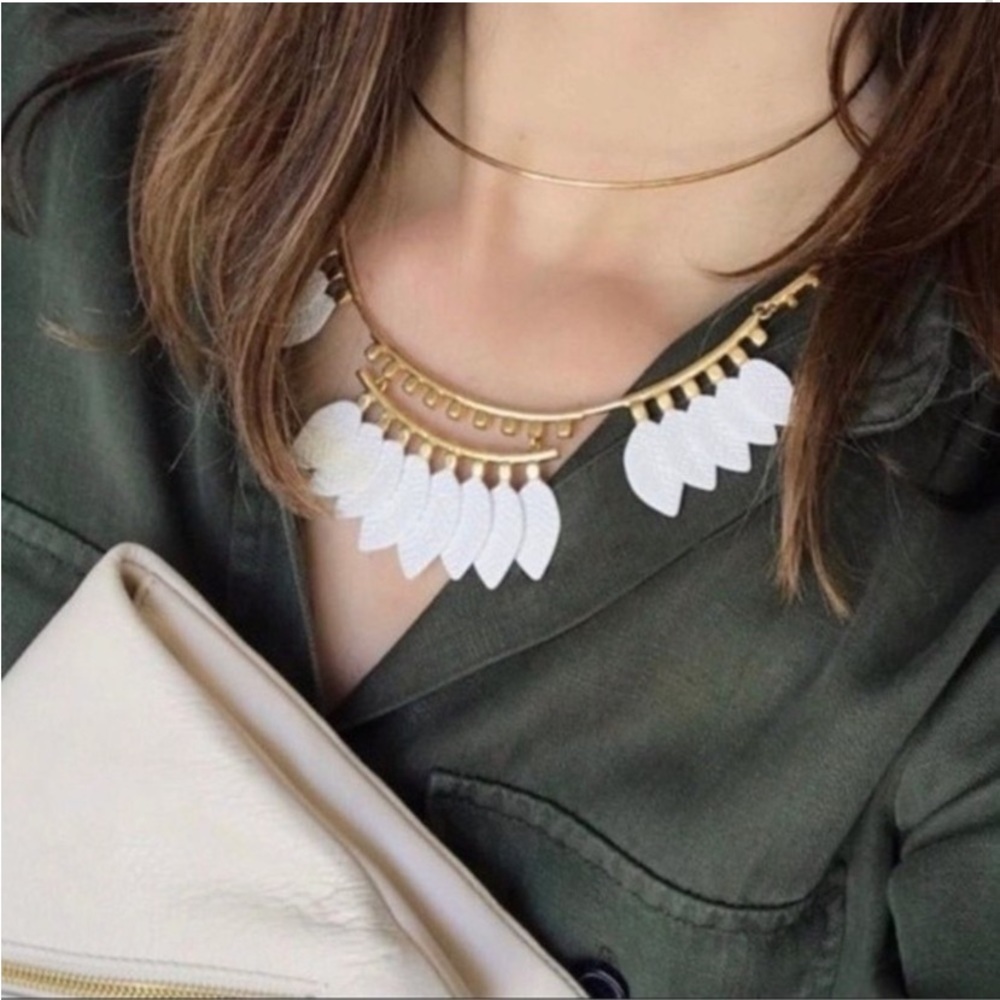 :: Stella & Dot | Gorgeous Retired Versatile Asher Statement Necklace - Picture 8 of 10
